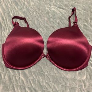 Victoria’s Secret bombshell bra 38DD